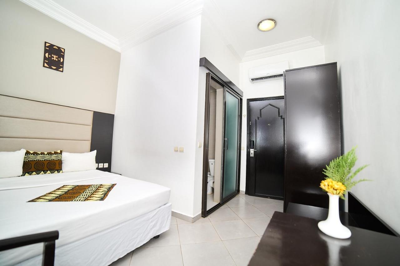 Dunia Hotel Bamako Centre Екстер'єр фото