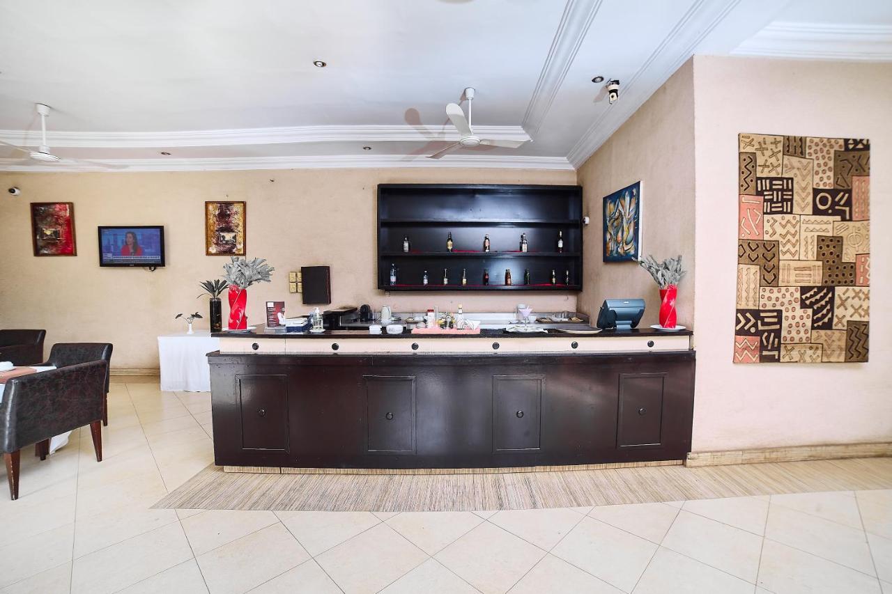 Dunia Hotel Bamako Centre Екстер'єр фото